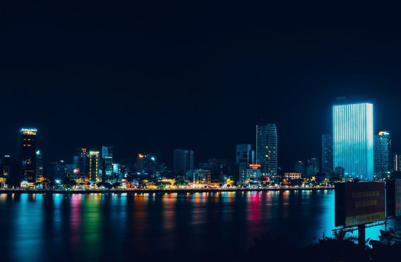 xóc đĩa di động 8Day